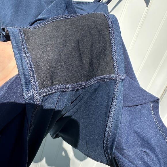 Alo Yoga Alosoft Courtside Dress Navy Size Small Limited Edition EUC Tennis - Picture 7 of 16